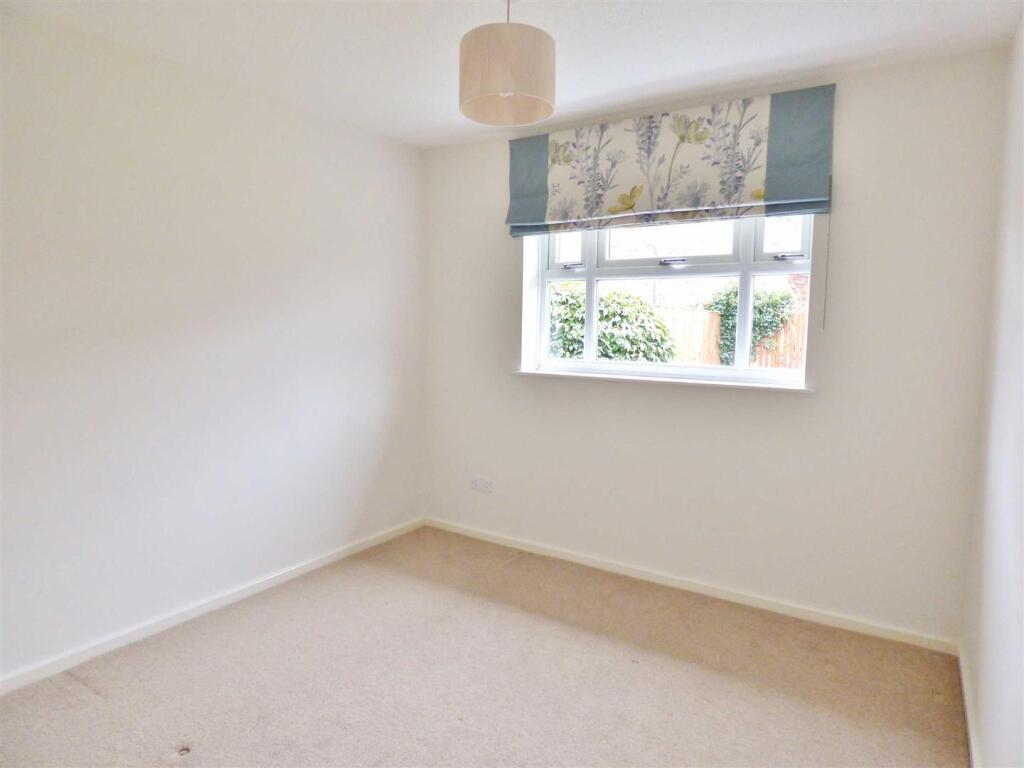 Battleflats Way, Stamford Bridge – pohled 5