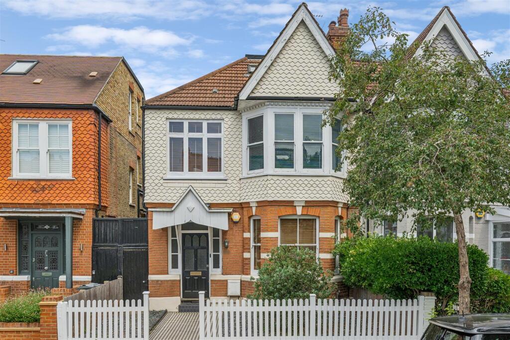 Main image of property: Burnaby Gardens, London, W4