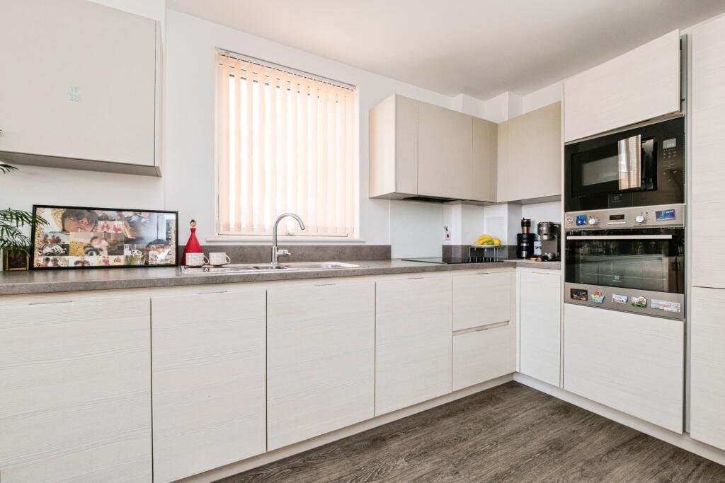 Main image of property: Rainham Road North, Dagenham, RM10