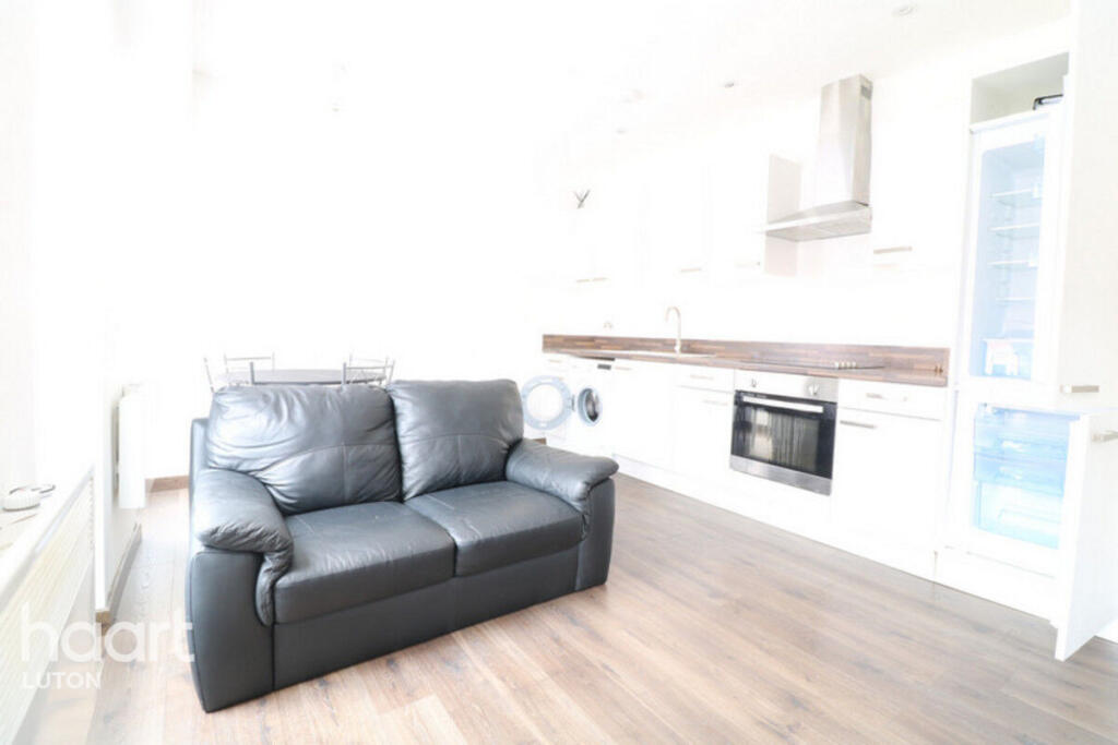 Main image of property: Park Street, Luton