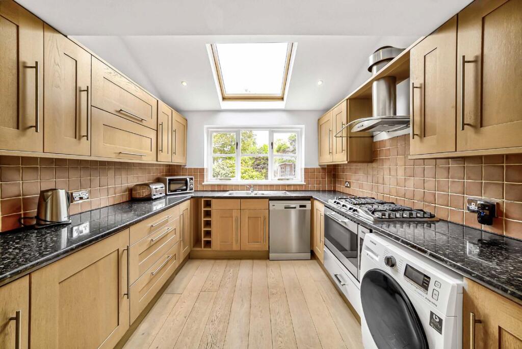House in London, Hanwell - View 4
