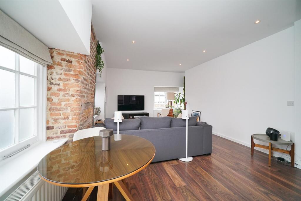 Lower Dagnall Street, St. Albans - View 5