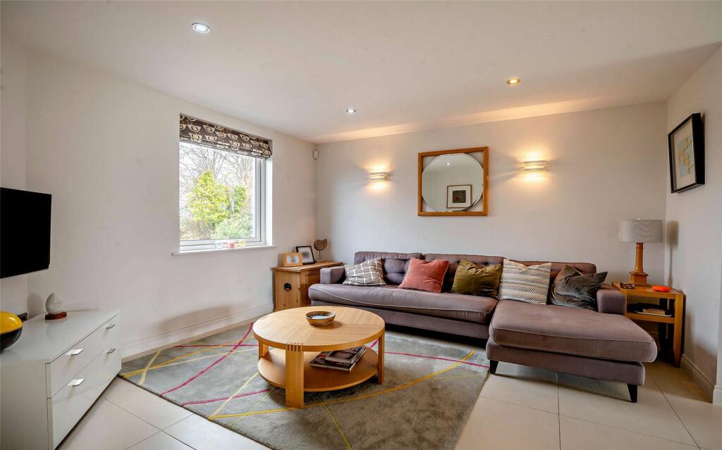 House in Weston Rhyn, Chirk Bank - More