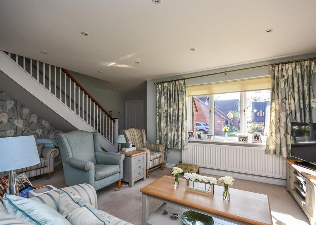 House in Wolverhampton, Compton - View 3