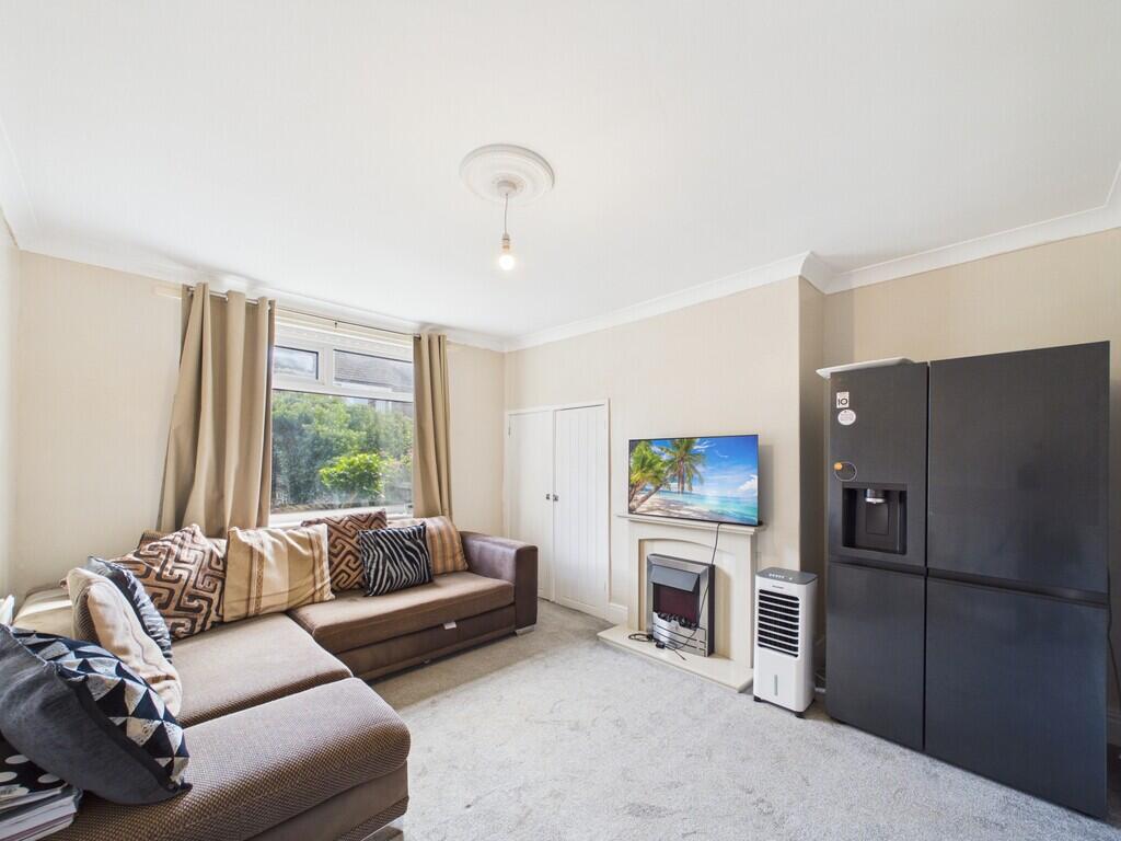 Apartment in Newcastle upon Tyne - View 3