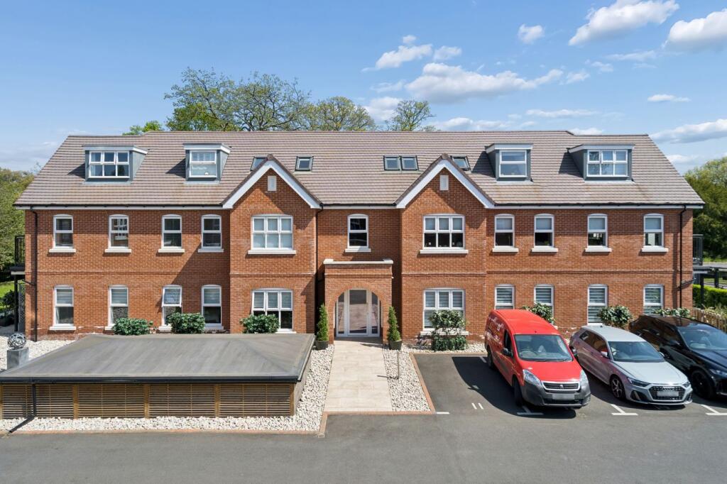 Main image of property: Evreham Road, Iver, SL0