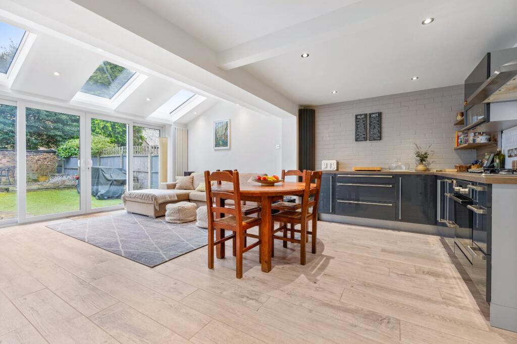 Winton Road, Bowdon, Altrincham, Greater Manchester, WA14 photo 2