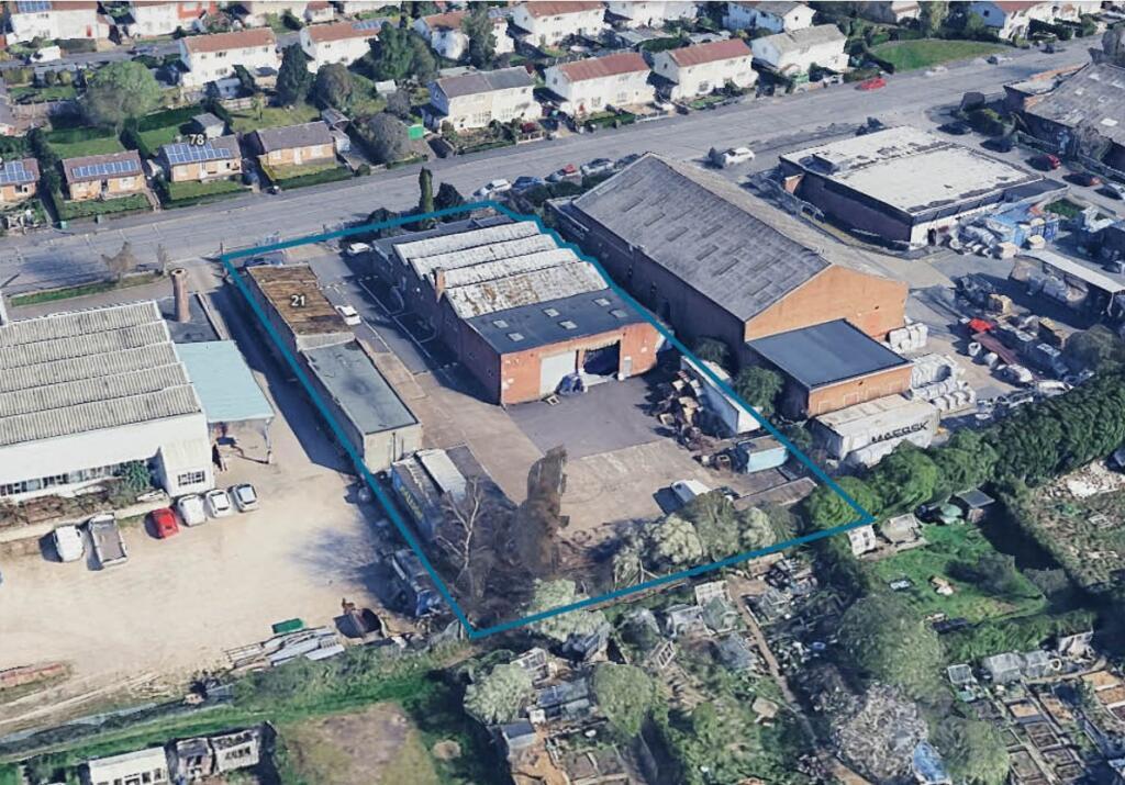 Main image of property: 21, Glaisdale Drive East, Nottingham,NG8 4JJ