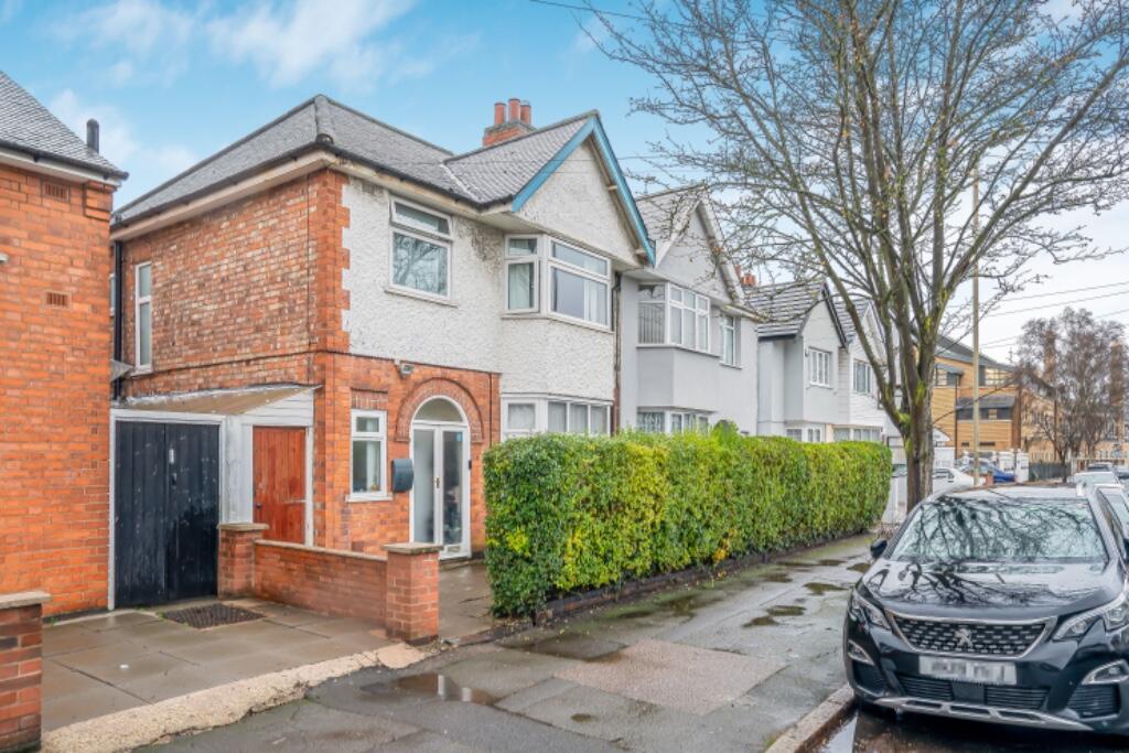 Main image of property: Evington Drive, Leicester, Leicestershire, LE5