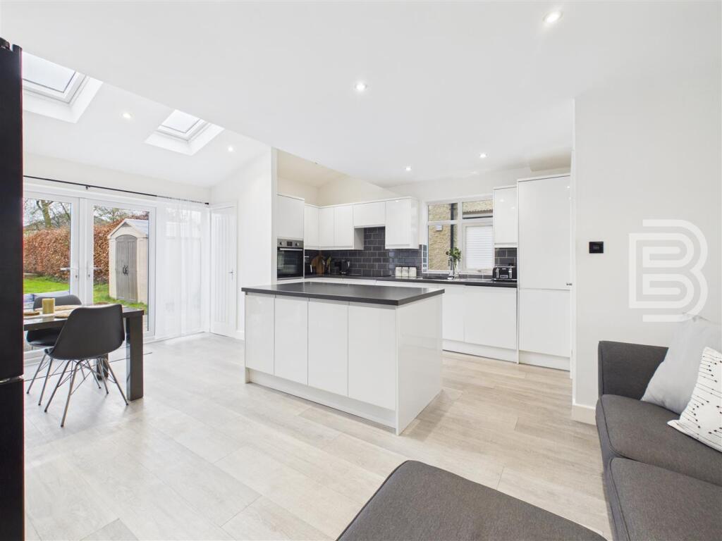 Percival Road, Hillmorton, Rugby photo 4