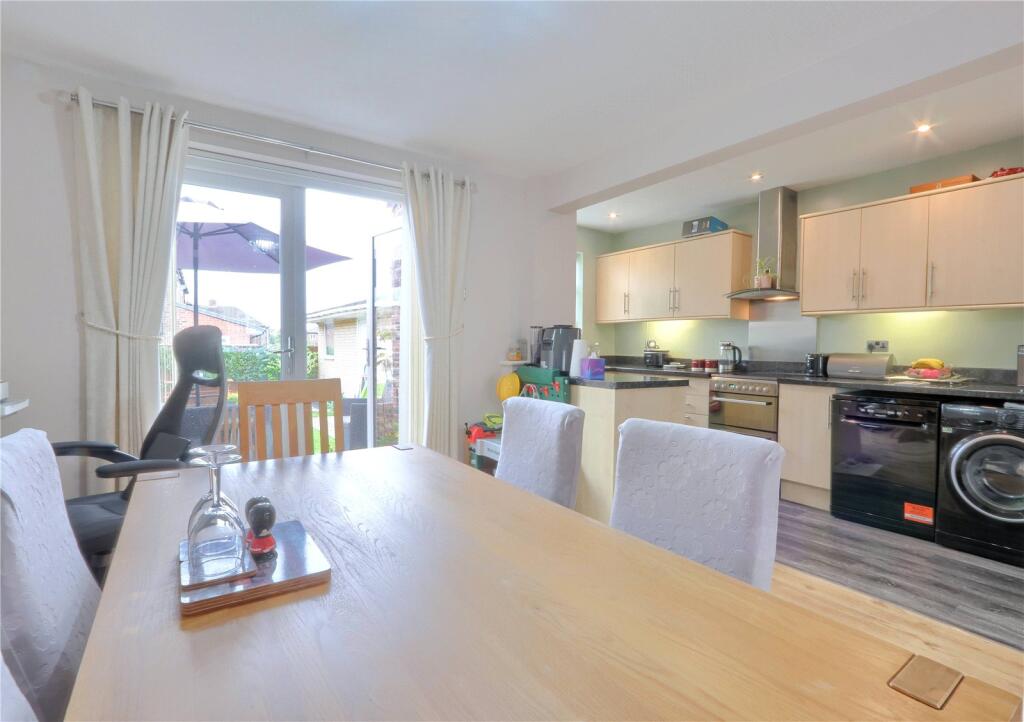 House in Stockton-on-Tees - More