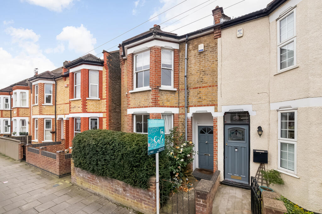 Main image of property: Bromley Gardens, Bromley, BR2