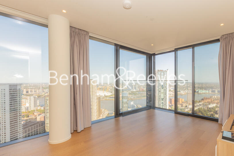Main image of property: Marsh wall, Canary Wharf, E14
