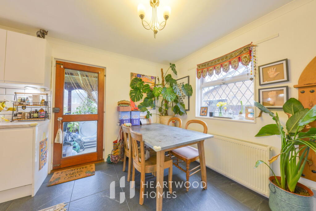 House in St Albans, Bernards Heath - More