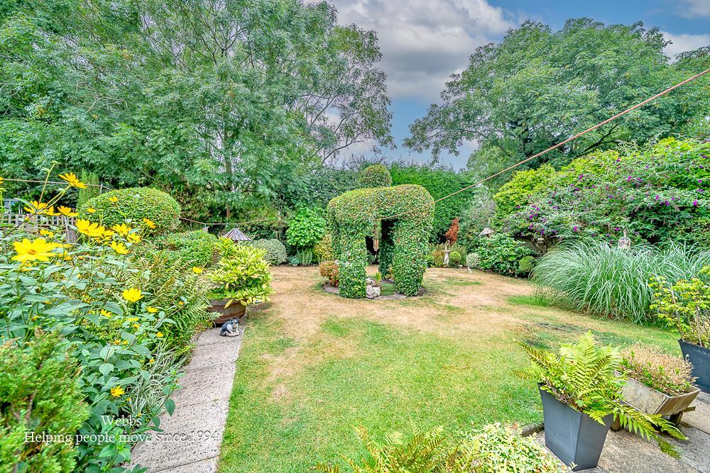 House in South Staffordshire, Essington - View 3