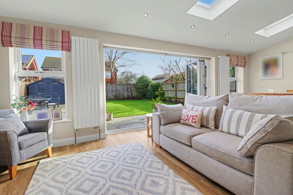 House in Eastleigh, Hamble-le-Rice - View 5