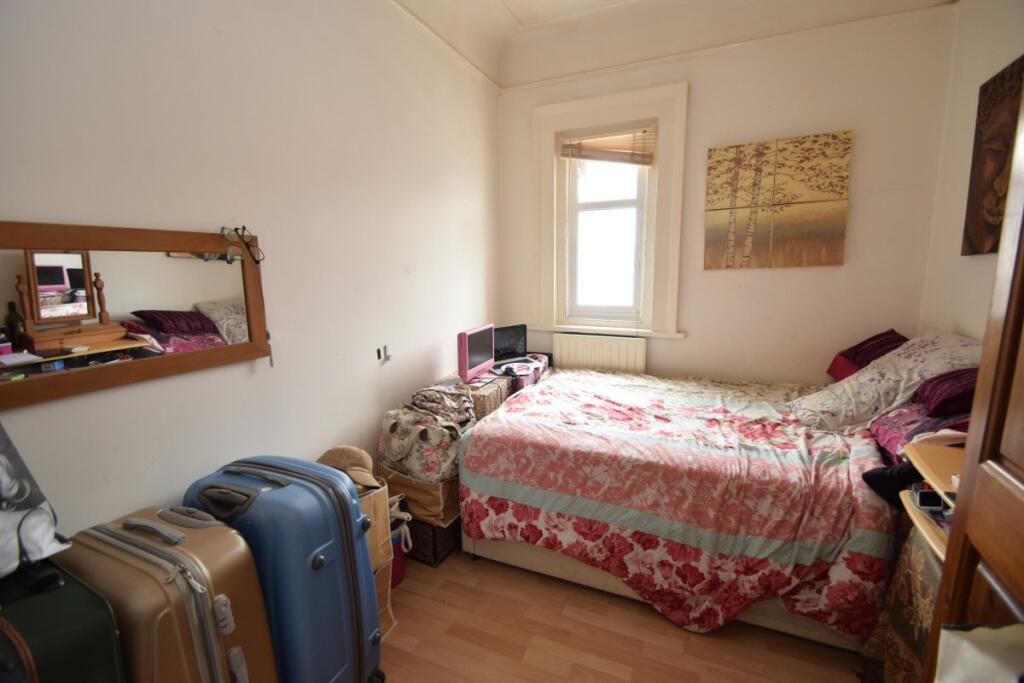 Apartment in Portsmouth - More
