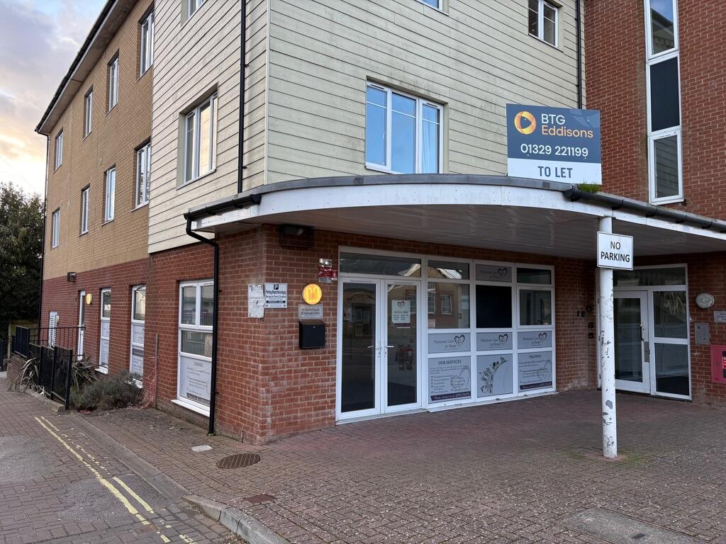 Main image of property: 15 Swiss House, 9-11 St. Georges Walk, Waterlooville, Hampshire, PO7 7TU