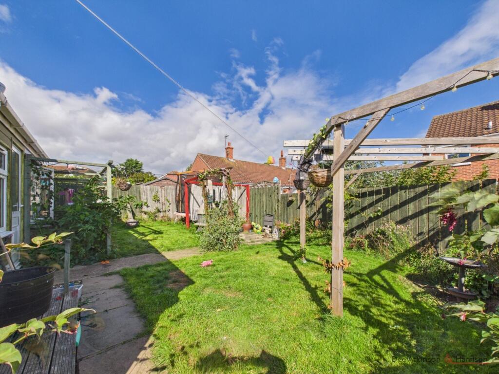 St. Martins Close, Burton Agnes, YO25 4YY photo 4