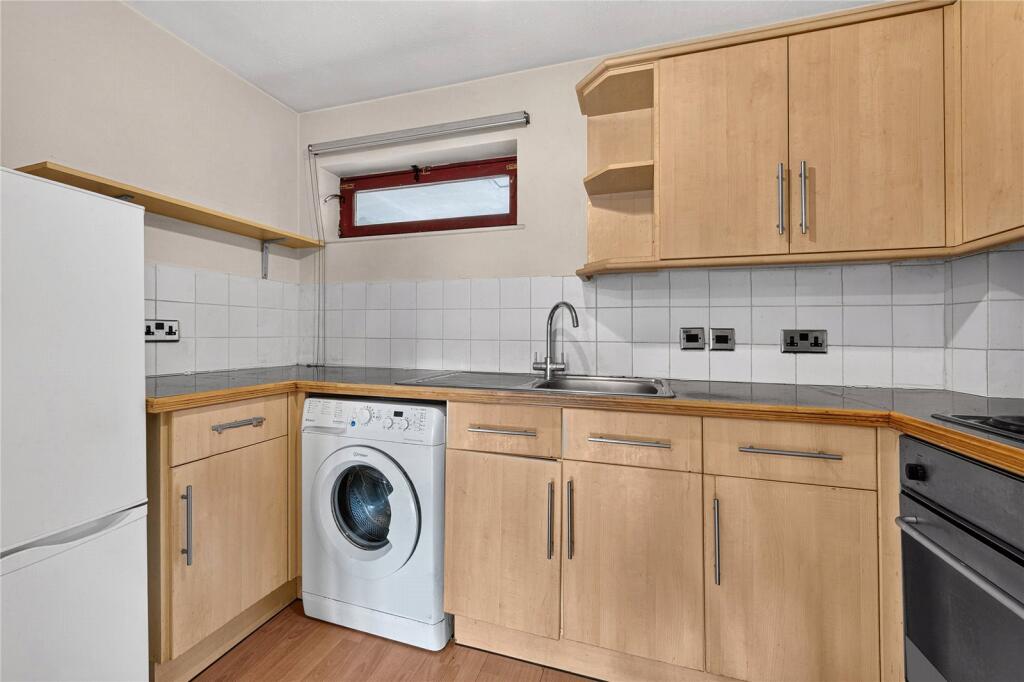 Apartment in London, Telegraph Hill, Brockley - View 5