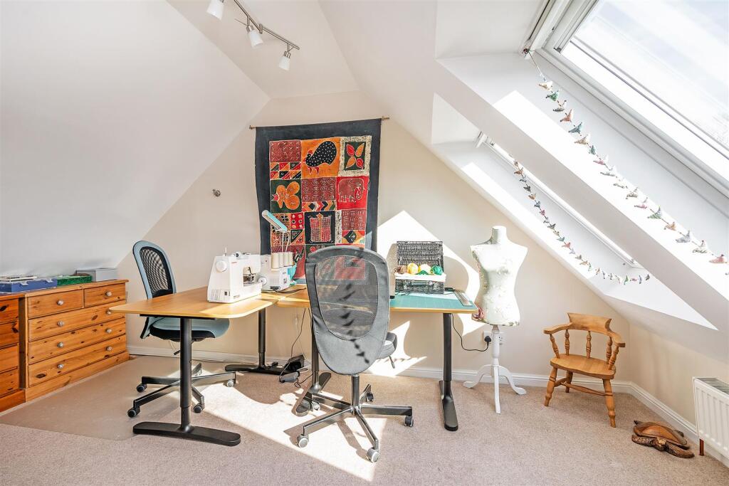 Additional image 21 of Whitefields Gate, Solihull