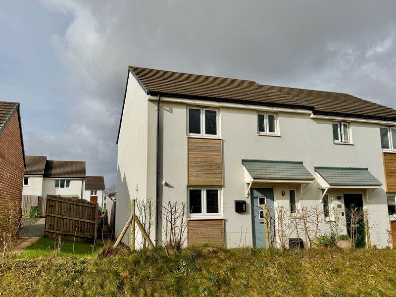 Main image of property: Whimbrel Way, Plymouth Modern Three bedroom home with parking