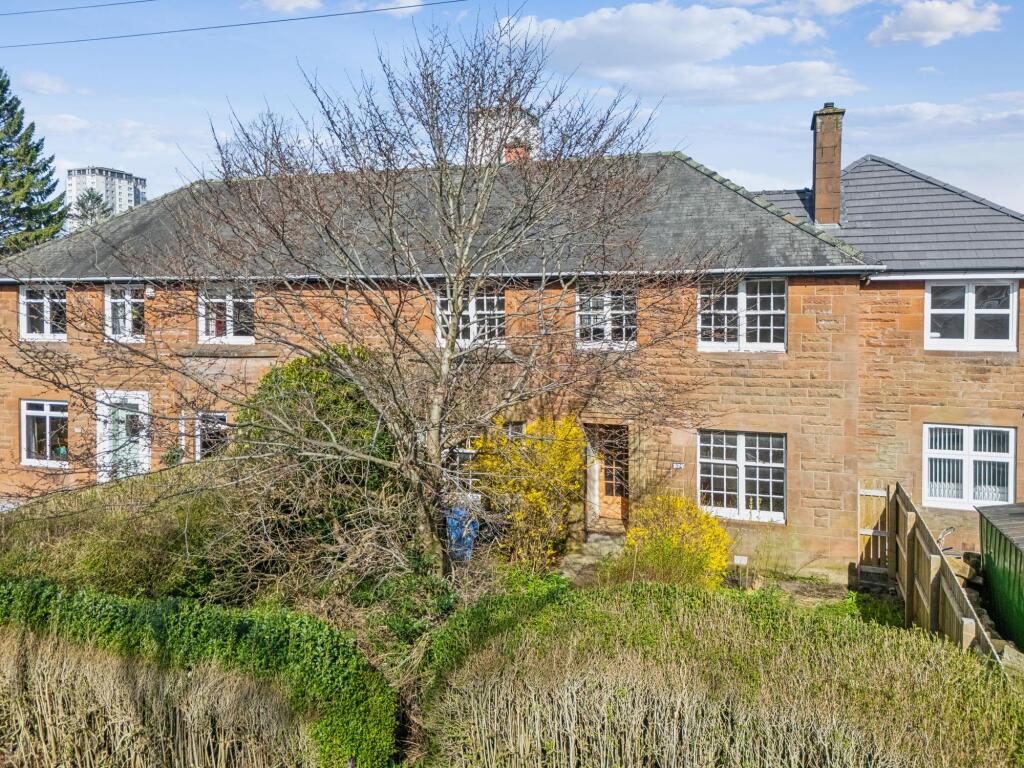 Main image of property: 574 Anniesland Road, Scotstounhill, Glasgow, G13 1UZ