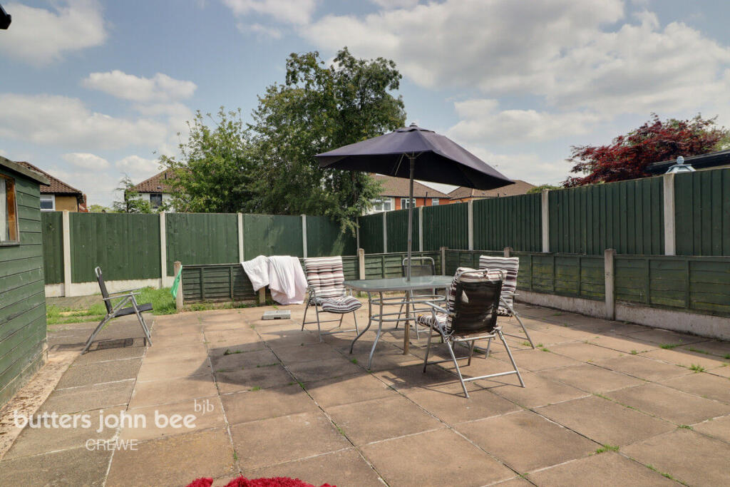 Sweet Briar Crescent, Crewe photo 4