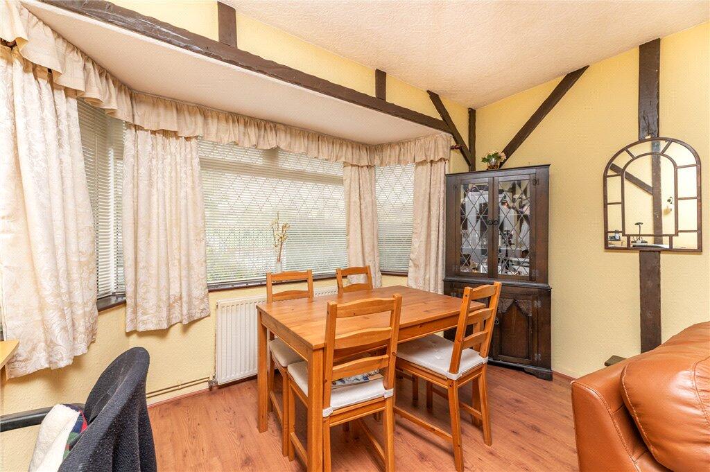 House in Wakefield - View 5