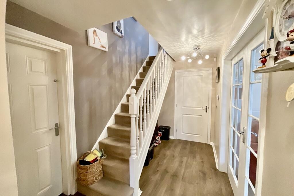 Middlepeak Way, Sheffield, S13 9DL photo 4