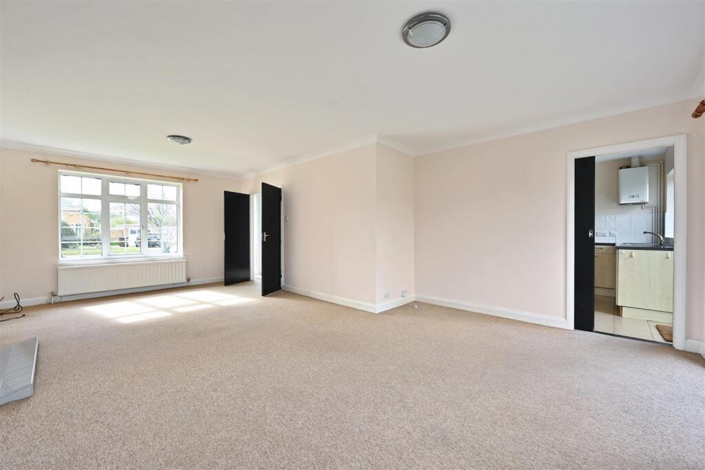 House in Tonbridge - View 3