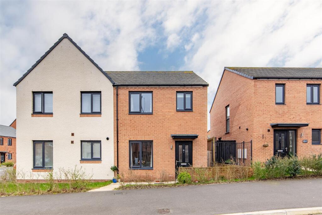 Main image of property: Falcon Way, Kenton Bank Foot, Newcastle Upon Tyne, NE13