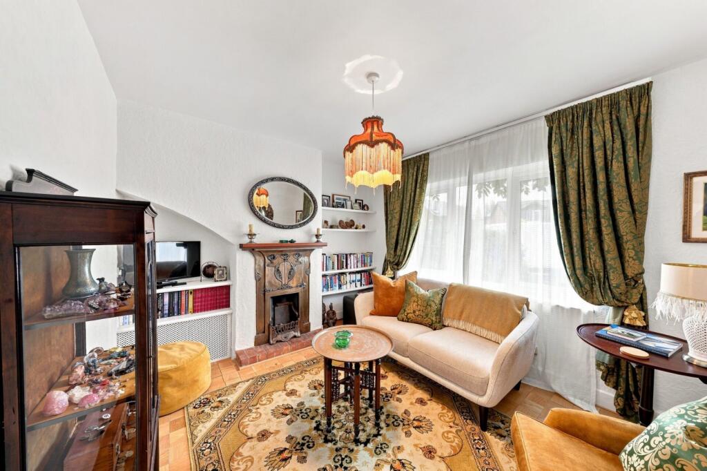 House in Lymm, Deansgreen - View 4