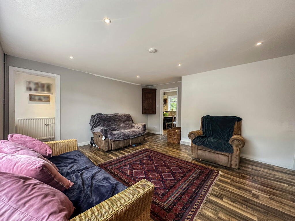 15, Arps Road, Codsall, Wolverhampton, WV8 1SH photo 3