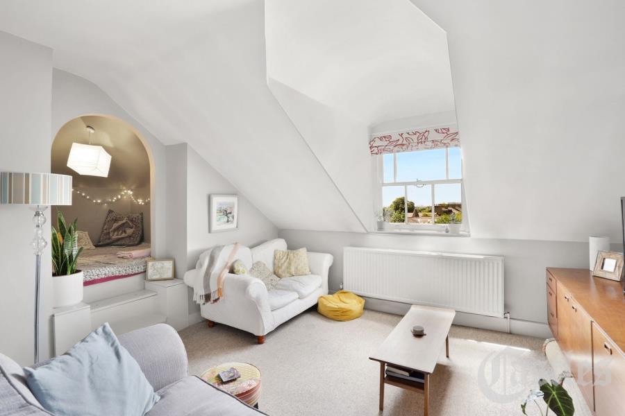 Main image of property: Hornsey Rise Gardens N19