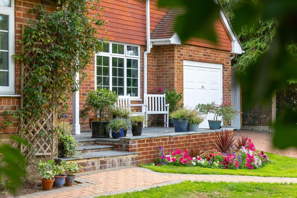 Main image of property: London Road, Balcombe, RH17