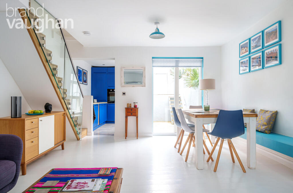 2 bedroom terraced house for rent