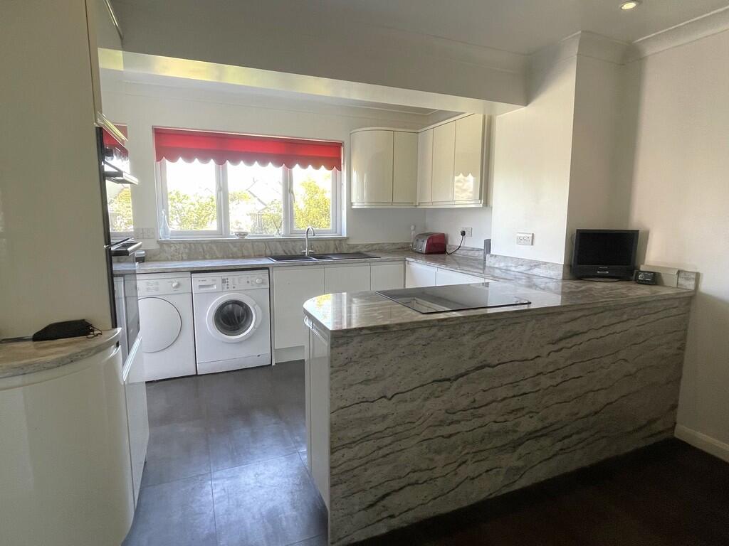 Hall Road, Tiptree photo 2