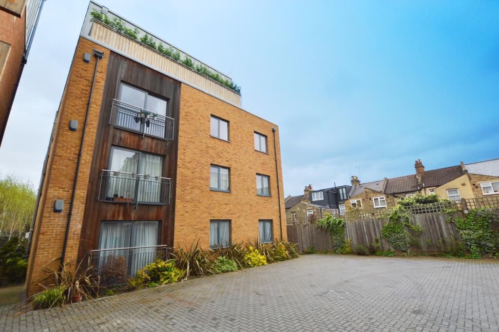 Main image of property: Queens Road Peckham SE15