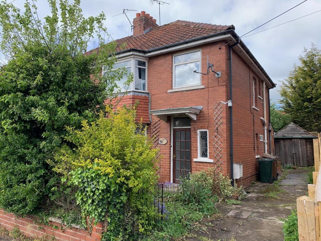 Main image of property: 31 Beacon Park, First Avenue, Pickering, YO18 8AQ