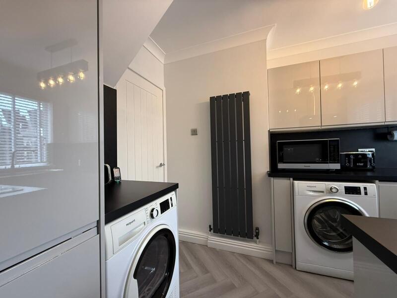 Warris Close, Kimberworth Park, Rotherham photo 4