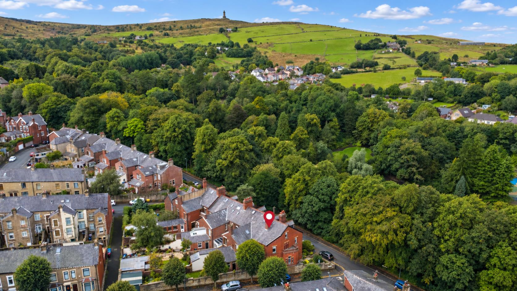 House in Darwen, Sough - View 2