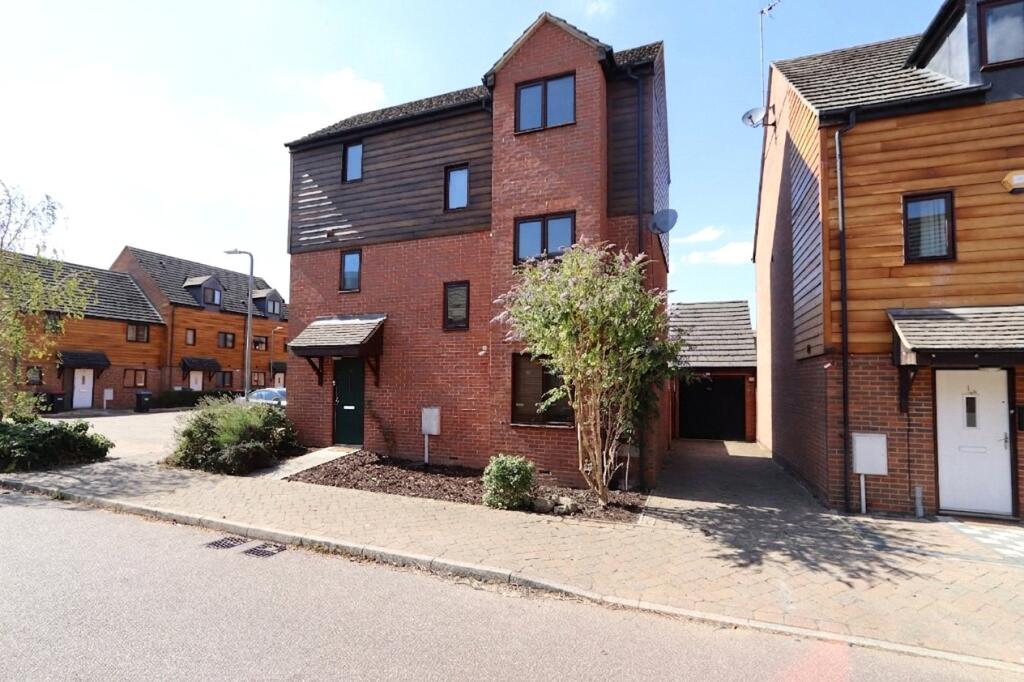 Main image of property: Bicton Chase, Broughton, MK10