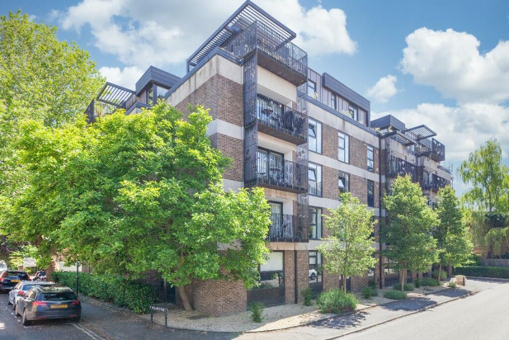 Main image of property: Juxon House, Oxford