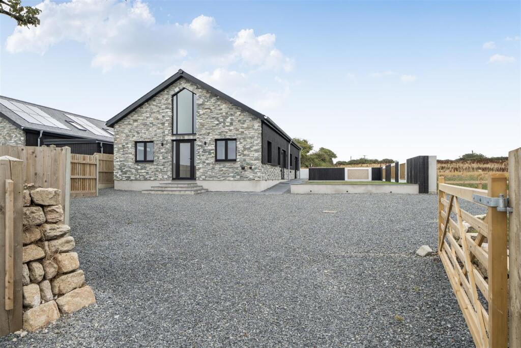 House in Truro, Wendron - View 4