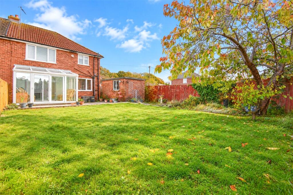 Glenwood Drive, Irby, Wirral photo 4