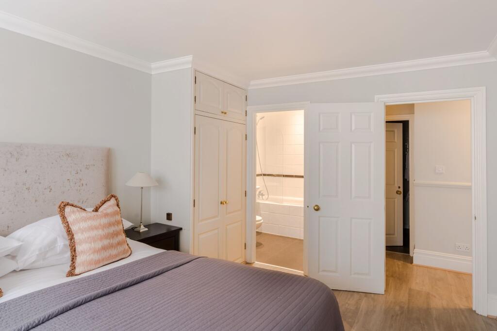 Apartment in London - View 4