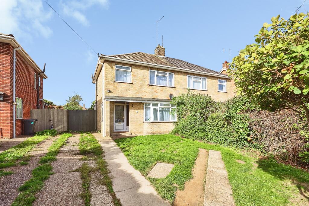 Main image of property: Gunthorpe Road, Peterborough