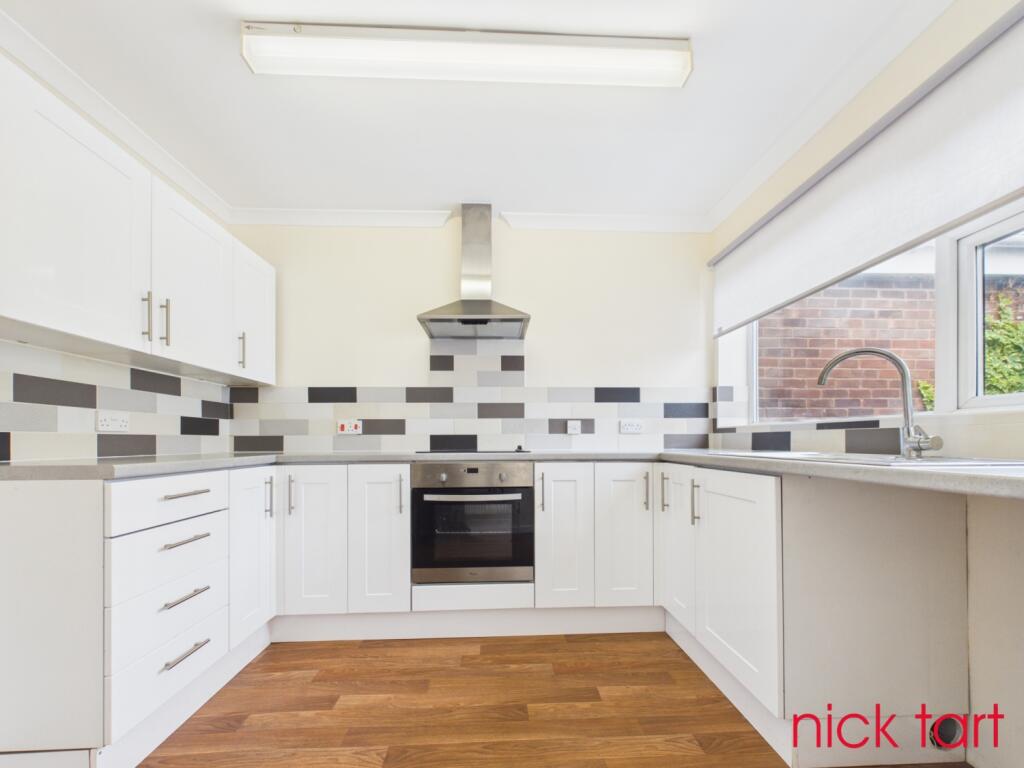 House in Wolverhampton - View 4