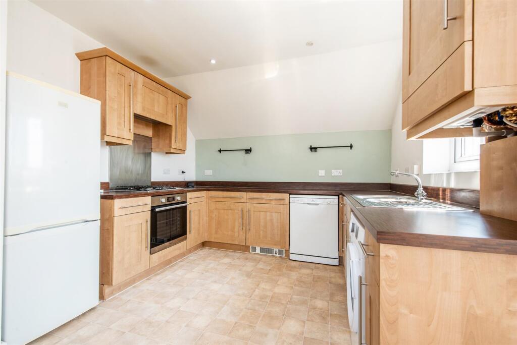 Lancers Close, Chorley - View 4